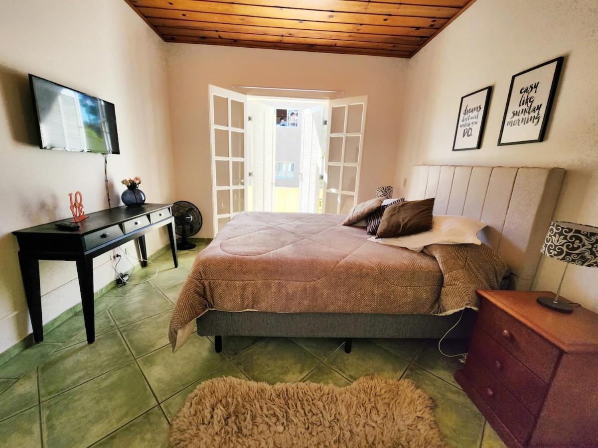 Vila Ed - Vila 01 - Sua Casa Em กังโปสดูจอร์เดา ภายนอก รูปภาพ